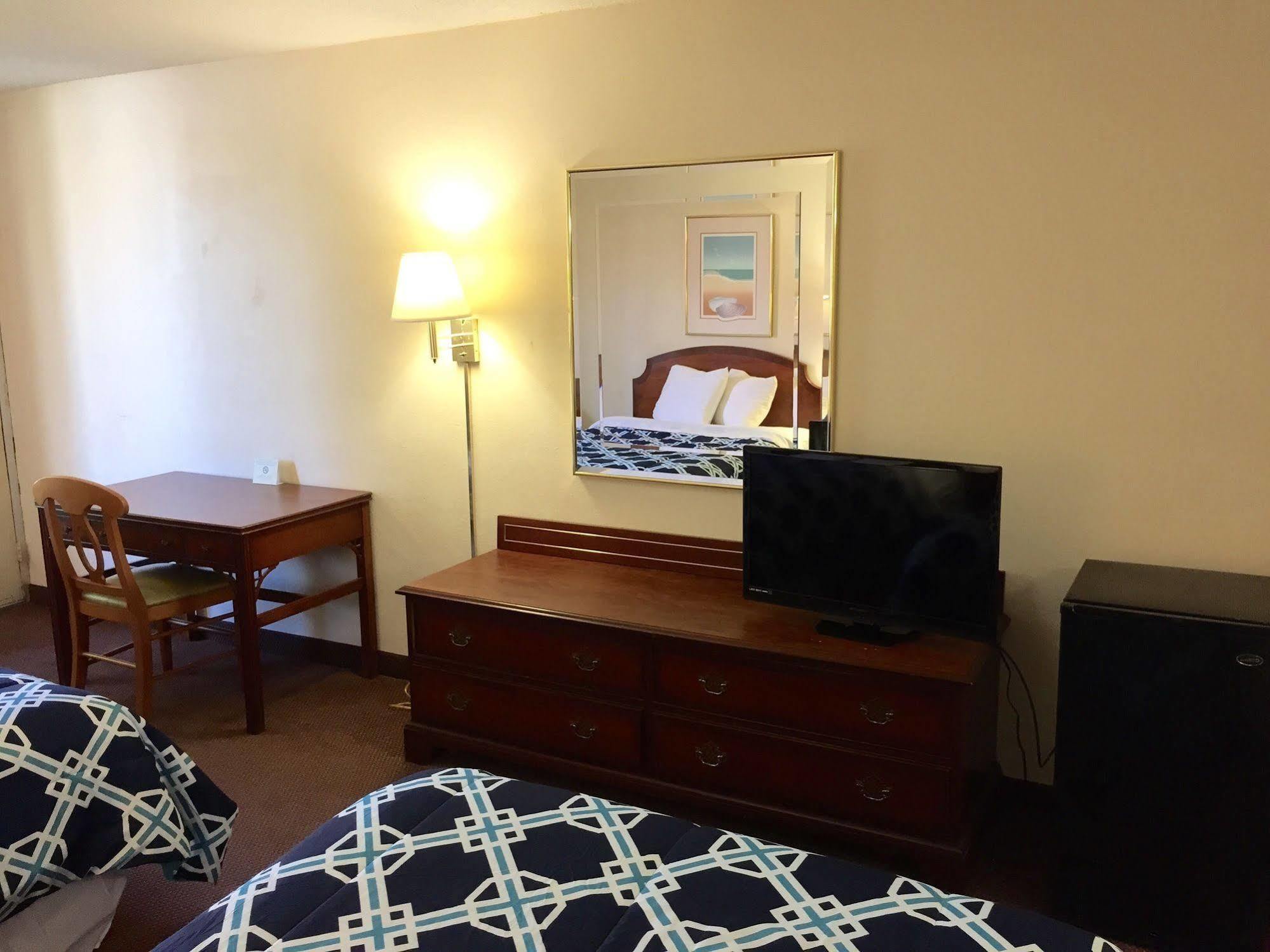 Budget Inn Of Deland Extérieur photo